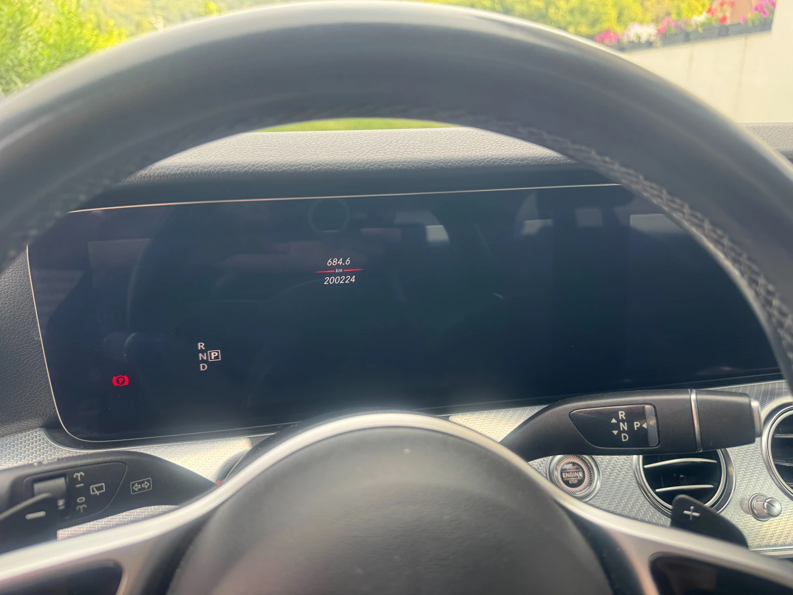 Mercedes-Benz E 220, снимка 6 - Автомобили и джипове - 55656727