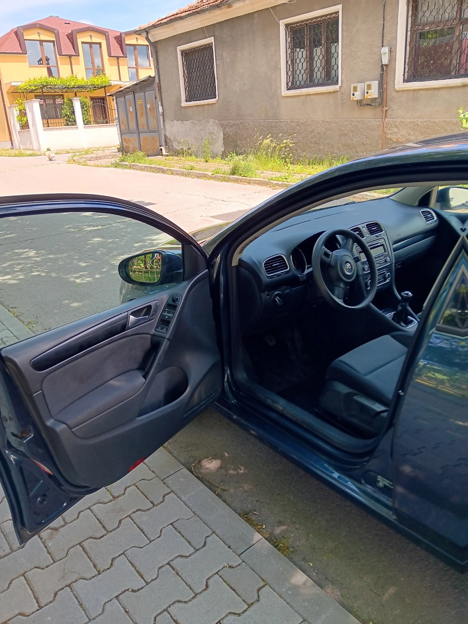VW Golf 6-1.6MPI-101кс-НОВ ВНОС-ИТАЛИЯ-ОБСЛУЖЕН-ОТЛИЧЕН!!!, снимка 3 - Автомобили и джипове - 55787949