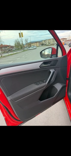 VW Tiguan VW Tiguan 2.0 TDI DSG 4Motion OFFROAD / 65 000 км , снимка 13