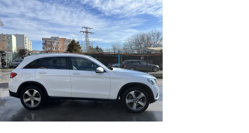 Mercedes-Benz GLC 300, снимка 3 - Автомобили и джипове - 48464595