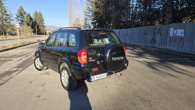 Toyota Rav4, снимка 3 - Автомобили и джипове - 48386732