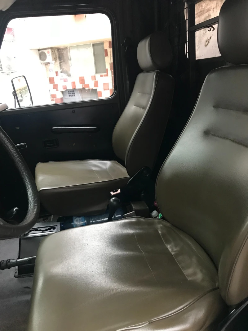 Mercedes-Benz G 230, снимка 9 - Автомобили и джипове - 48550730