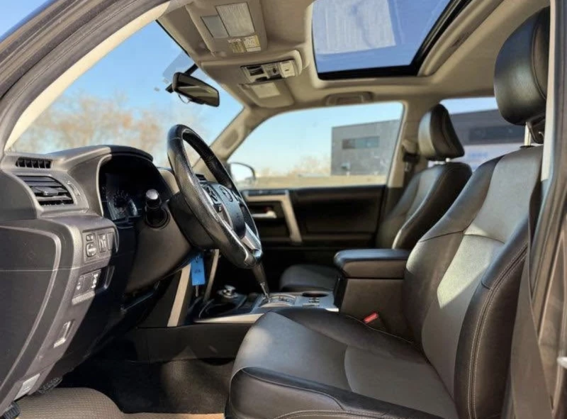 Toyota 4runner ПОДГРЕВ * * НАВИ * * КАМЕРА * * CARFAX * * , снимка 7 - Автомобили и джипове - 53090585