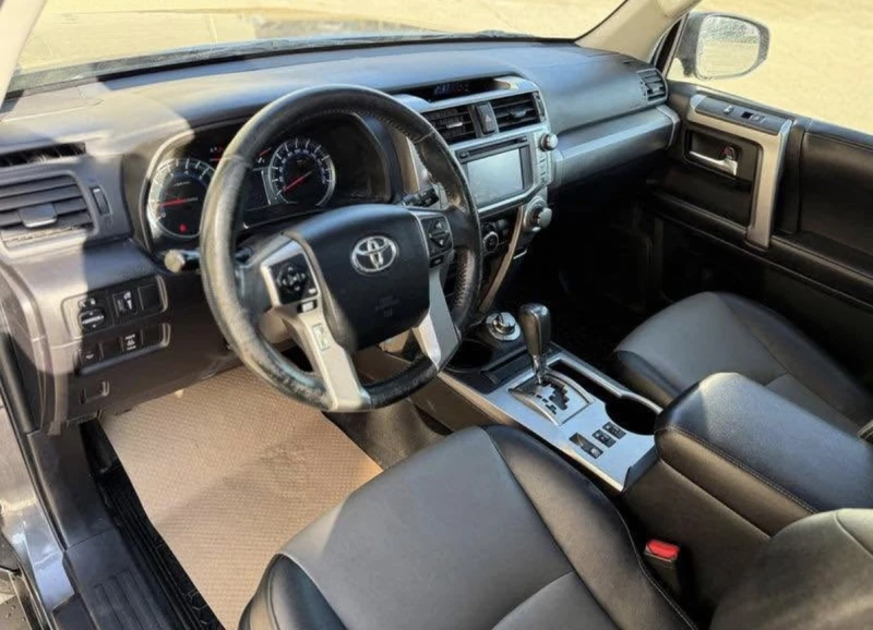 Toyota 4runner ПОДГРЕВ * * НАВИ * * КАМЕРА * * CARFAX * * , снимка 8 - Автомобили и джипове - 53090585