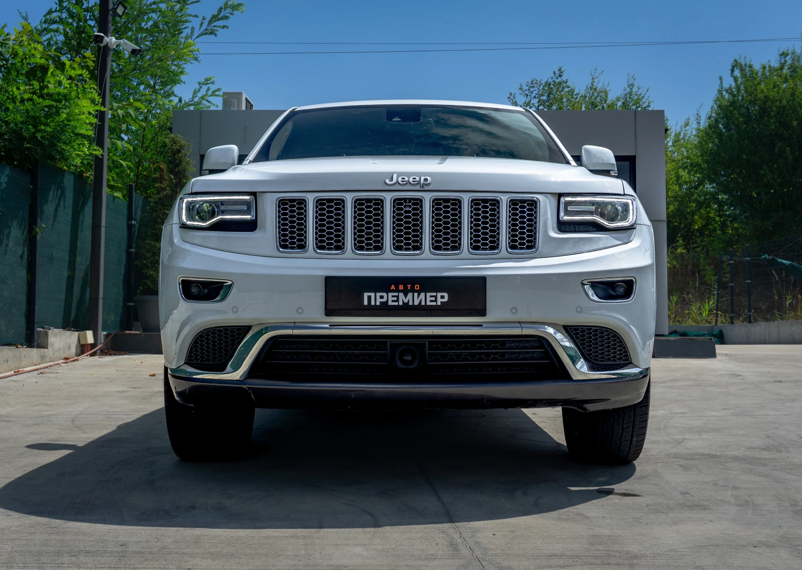 Jeep Grand cherokee 4x4-6М.ГАР.-РЕАЛНИ КМ.-КАТО НОВ! - изображение 2