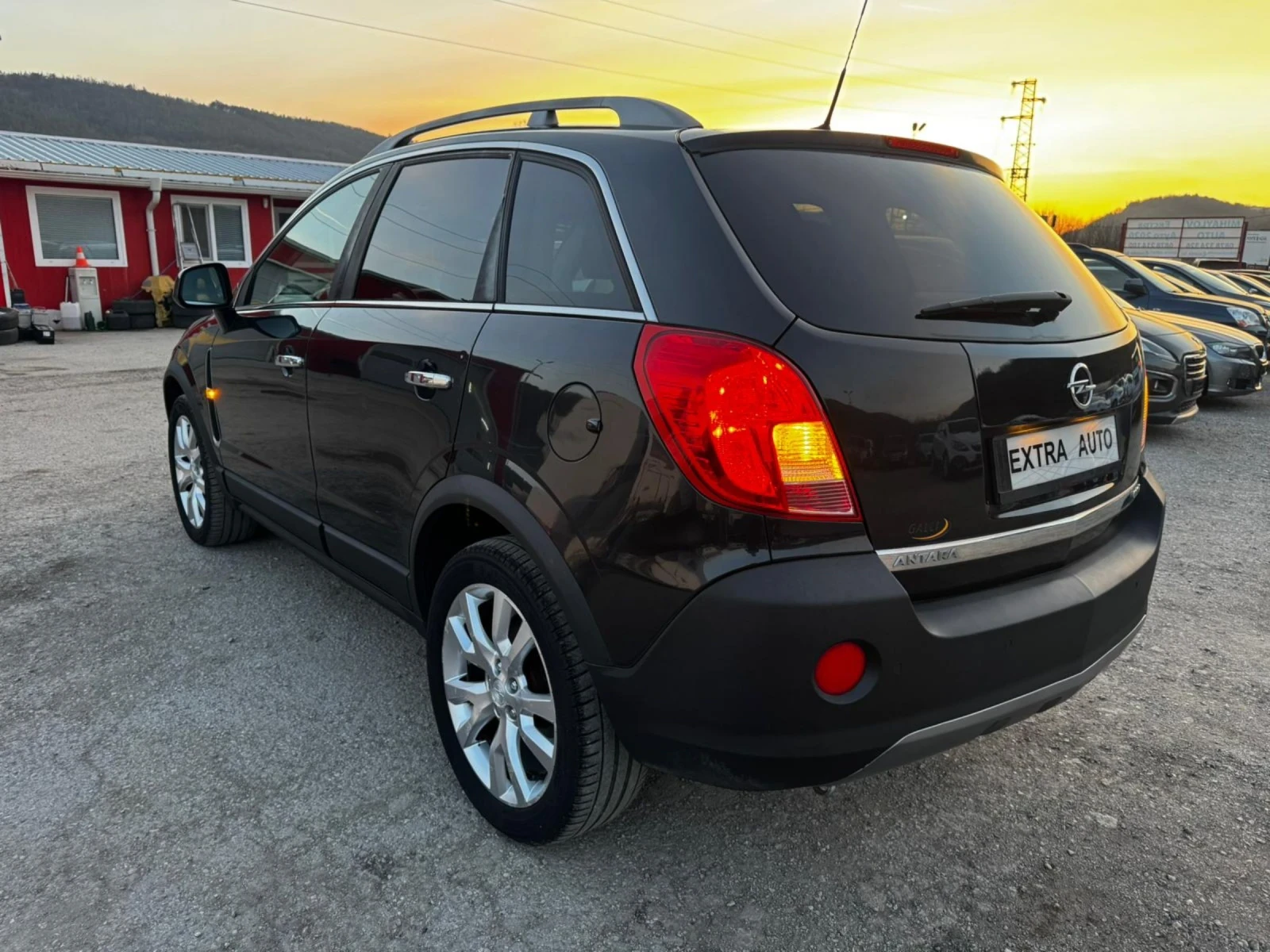 Opel Antara 2.2 CDTI, 4Х4, АВТОПИЛОТ, ПАРКТРОНИК, ПОДГРЕВ , снимка 2 - Автомобили и джипове - 53868097