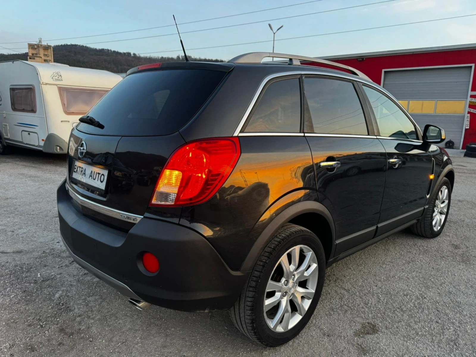 Opel Antara 2.2 CDTI, 4Х4, АВТОПИЛОТ, ПАРКТРОНИК, ПОДГРЕВ , снимка 5 - Автомобили и джипове - 53868097