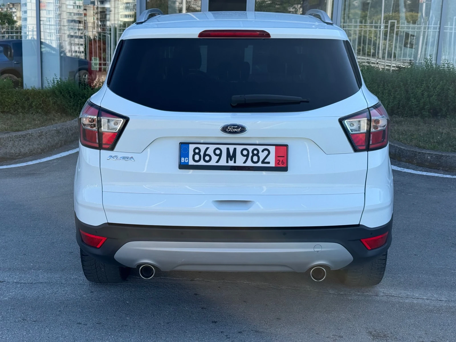 Ford Kuga 2.0CDTI 4WD 97800км, снимка 7 - Автомобили и джипове - 55493775
