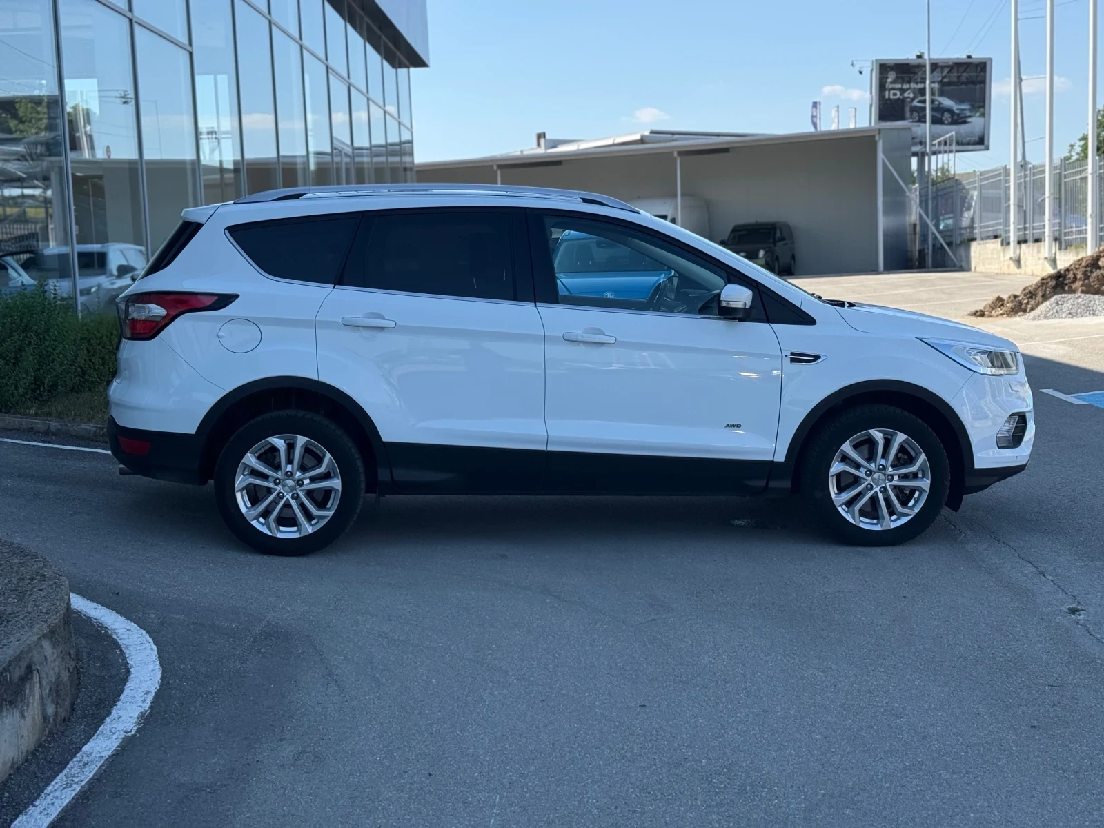 Ford Kuga 2.0CDTI 4WD 97800км, снимка 5 - Автомобили и джипове - 55493775