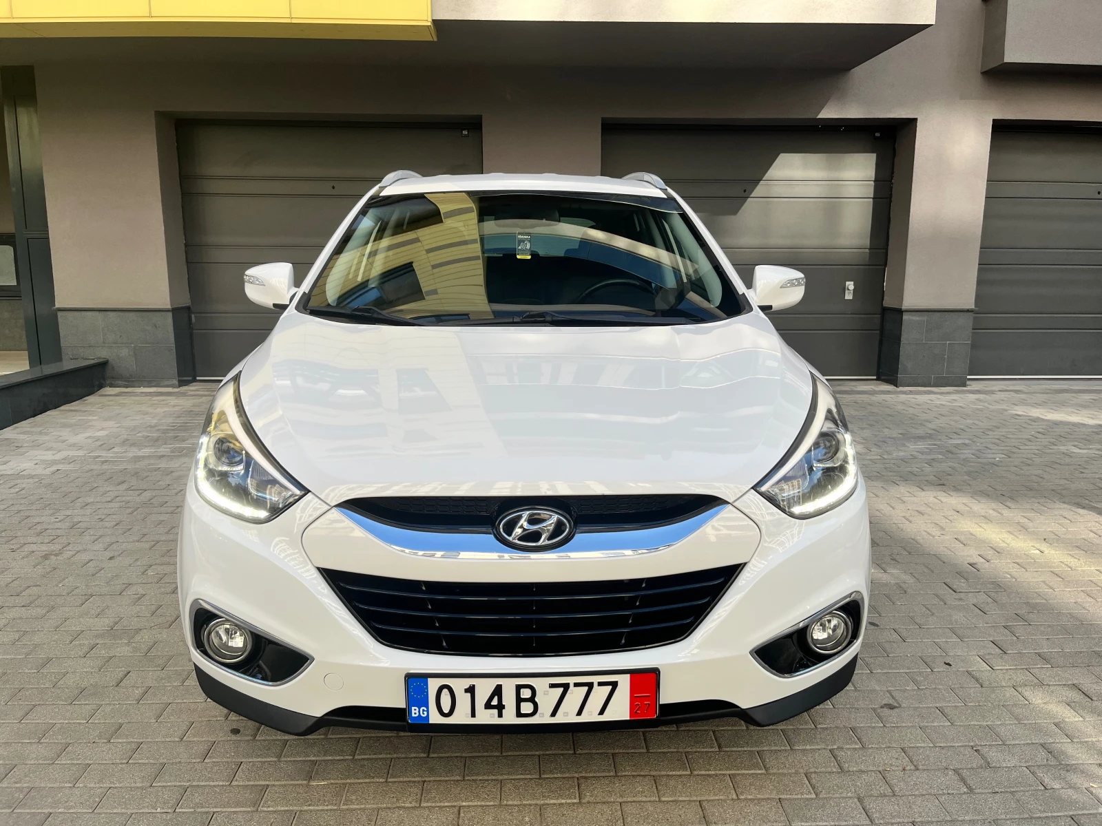 Hyundai IX35 1.7crdi= Facelift= XPOSSIBLE= Навигация= Камера!!!, снимка 2 - Автомобили и джипове - 56036865