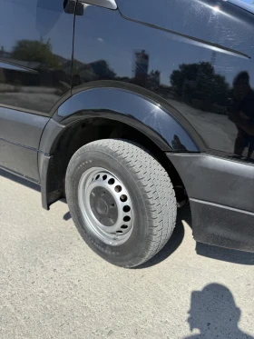 Обява за продажба на VW Crafter 6-места / Очакван внос / Климатроник ~Цена по договаряне - изображение 6 | Auto.bg Обява за продажба на VW Crafter 6-места / Очакван внос / Климатроник ~Цена по договаряне - изображение 6