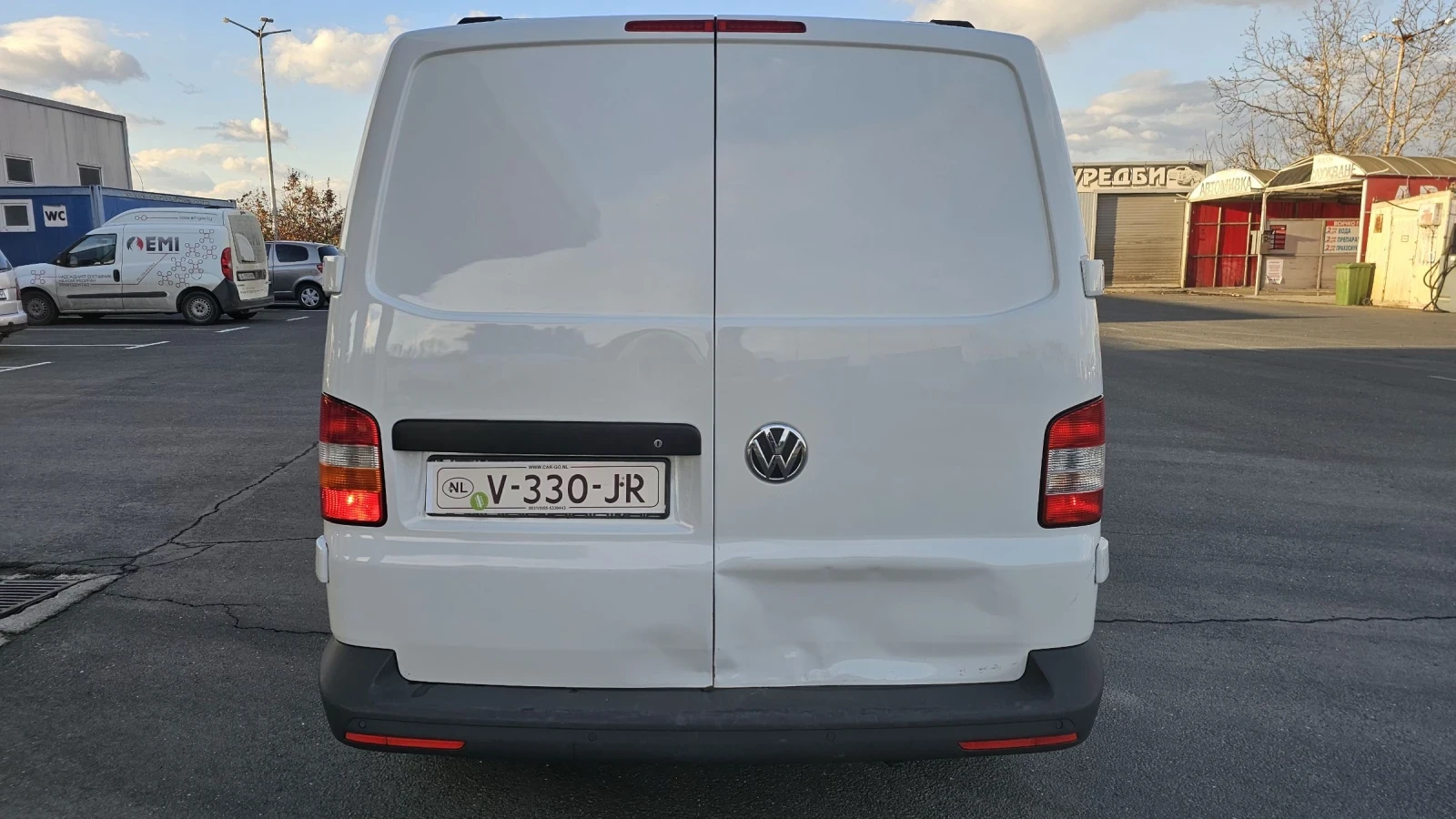 VW Transporter Т5  2.0 TDI  - изображение 5