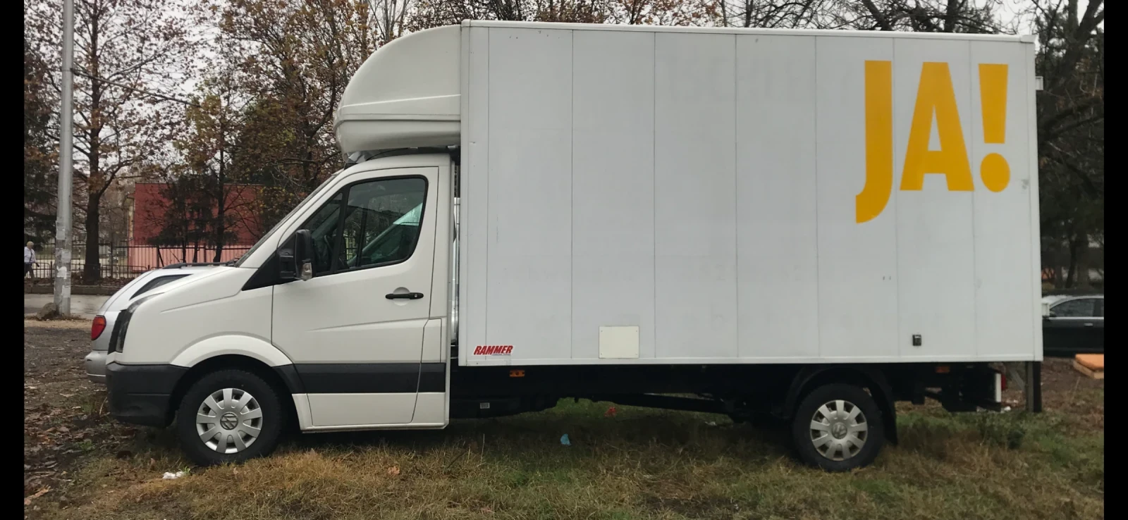 VW Crafter, снимка 2 - Бусове и автобуси - 56364824