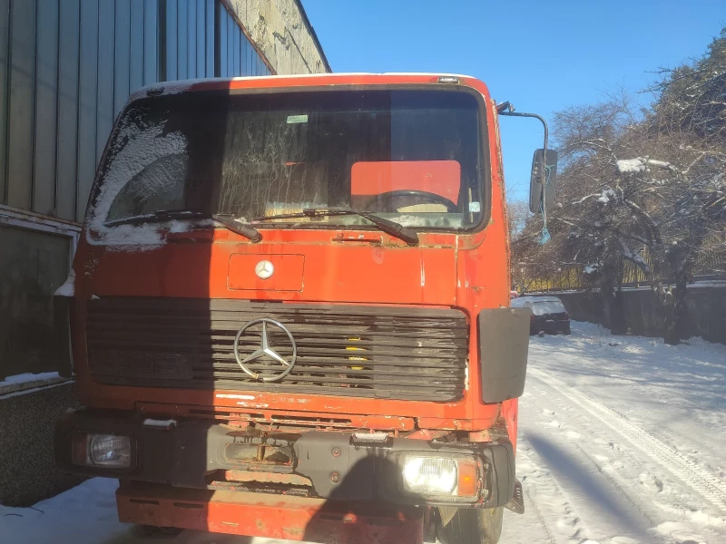 Mercedes-Benz 814 Купувам Мерцедес 814  шест цилиндъра, снимка 1 - Камиони - 48668461