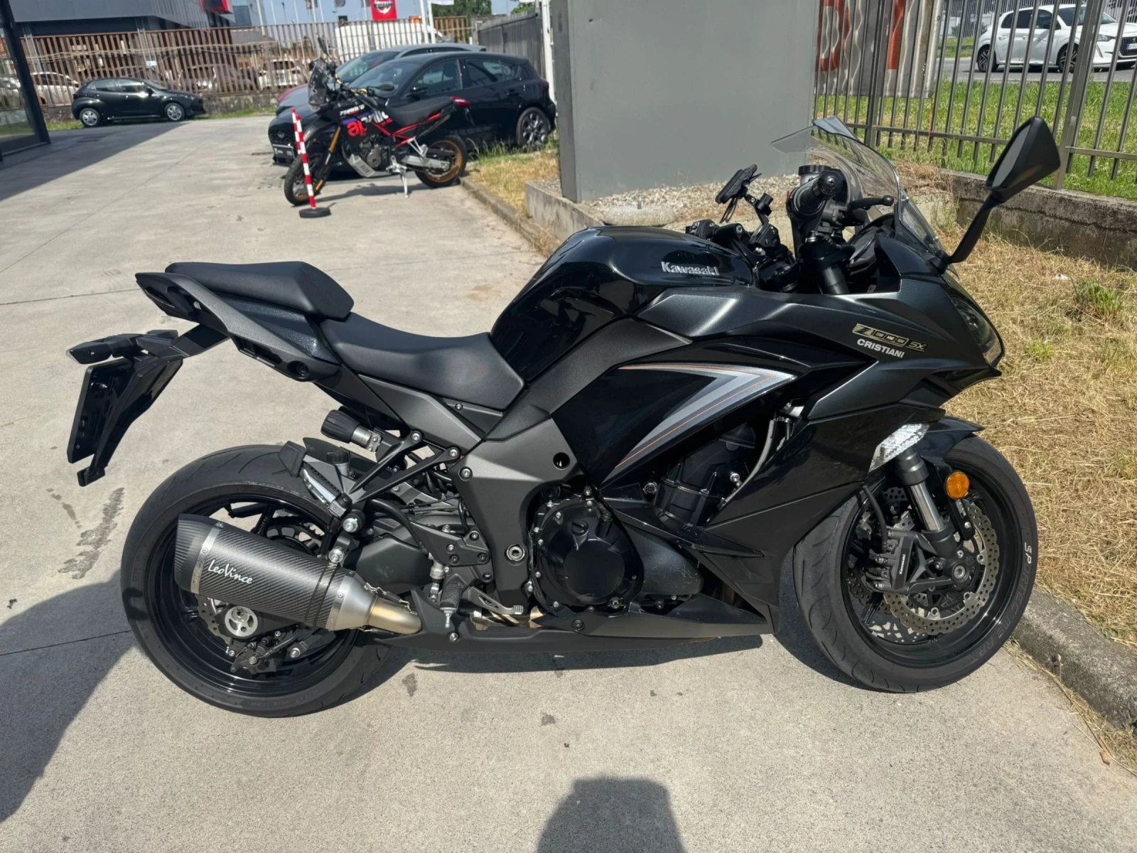 Kawasaki Z Z1000SX - изображение 3