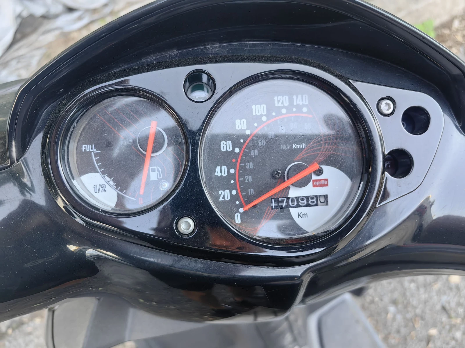 Aprilia Sr 125 Motard Malossi, снимка 4 - Мотоциклети и мототехника - 54656875