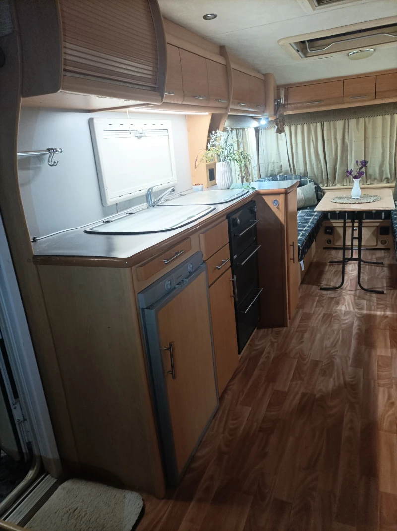 Каравана Eldis super storm, снимка 8 - Каравани и кемпери - 52351283