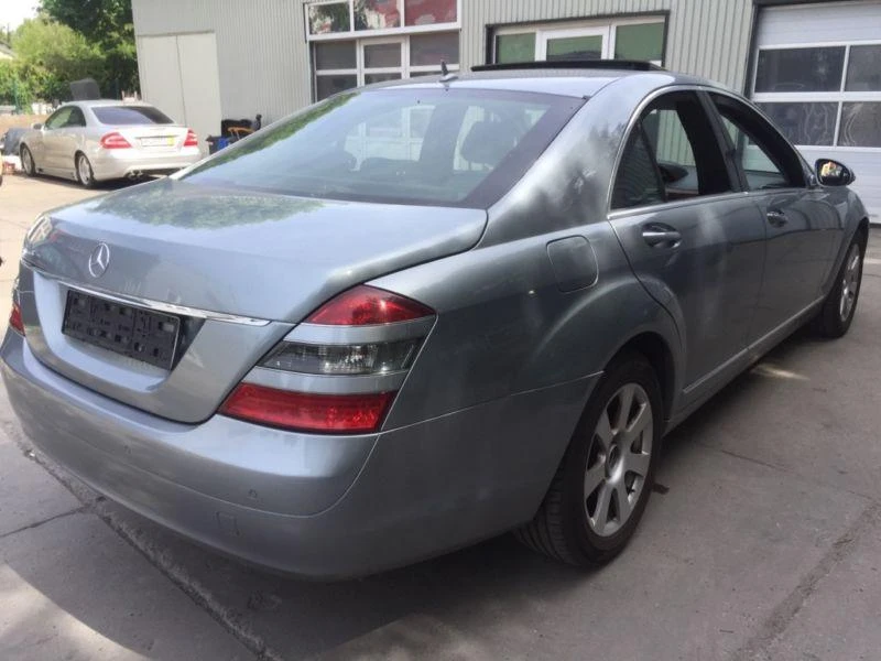 Светлини за Mercedes-Benz S 320, снимка 2 - Части - 49502316