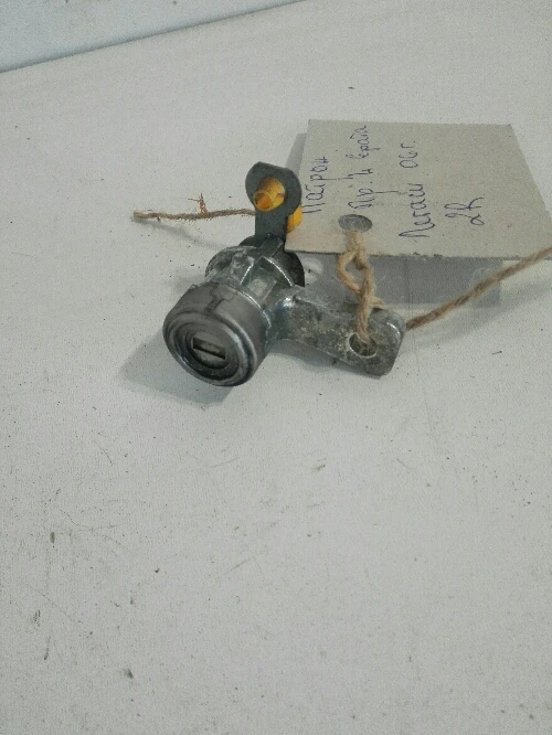 Патрон врата преден ляв Субару Легаси