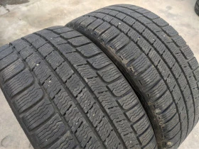 Гуми Зимни 235/40R18, снимка 4