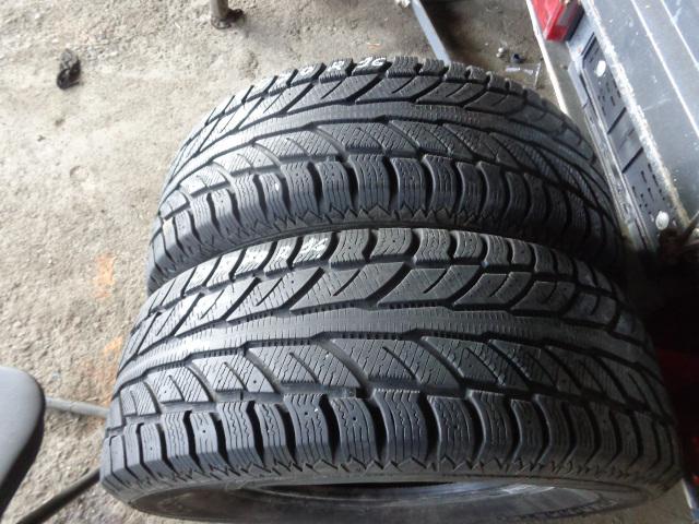 Гуми Зимни 245/70R16, снимка 5 - Гуми и джанти - 25825080