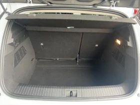 Renault Megane E-Tech EV40 Equilibre DISTR Keyless Heated: S/ST-W, снимка 14