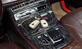 Mercedes-Benz CLS * CLS400d 4MATIC AMG Line * CARFAX * ЦЕНА ДО БГ, снимка 13