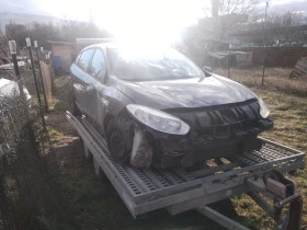 Renault Fluence 1.6 на части, снимка 2