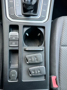 VW Passat DSG#CAR PLAY#DISTRONIC#CAMERA | Mobile.bg    17