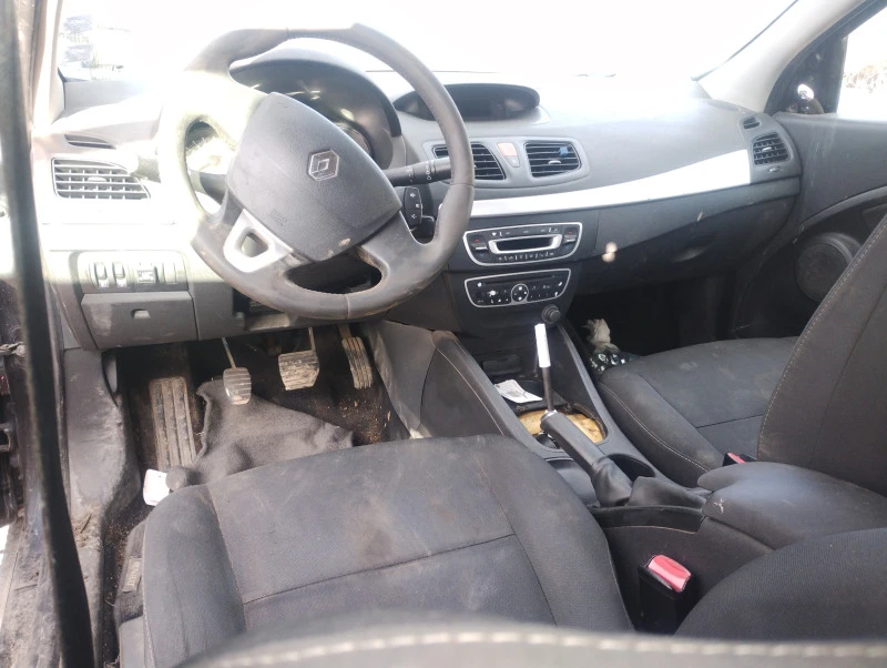 Renault Fluence 1.6 на части, снимка 7 - Автомобили и джипове - 47553190