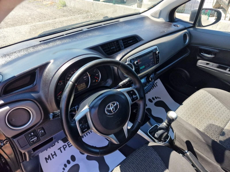 Toyota Yaris, снимка 7 - Автомобили и джипове - 46980995