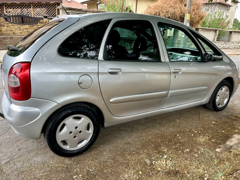 Citroen Xsara picasso, снимка 6 - Автомобили и джипове - 47946971