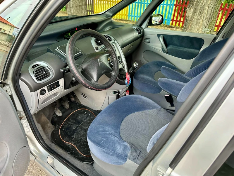 Citroen Xsara picasso, снимка 10 - Автомобили и джипове - 47946971