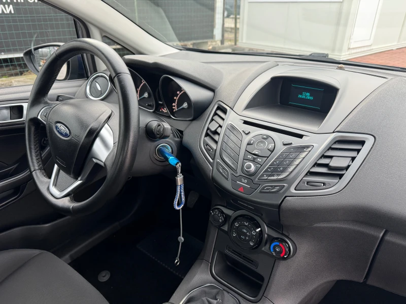 Ford Fiesta 1.5TDCI, снимка 14 - Автомобили и джипове - 48422045