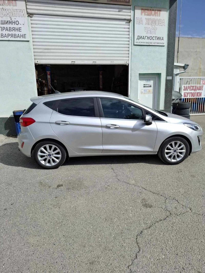 Ford Fiesta 1.5D ST Line TITANIUM, снимка 5 - Автомобили и джипове - 49465401