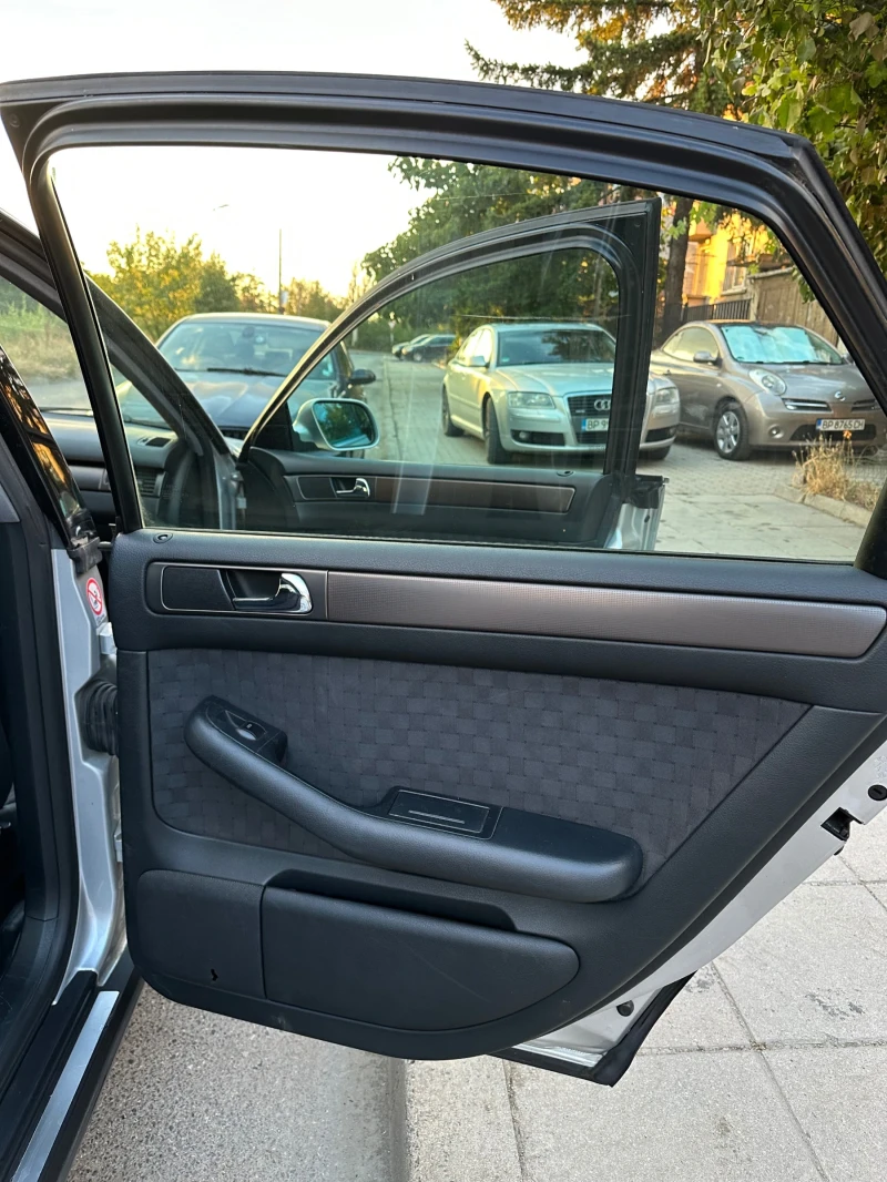 Audi A6, снимка 8 - Автомобили и джипове - 52511580