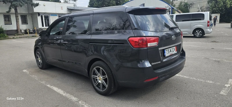 Kia Sedona, снимка 5 - Автомобили и джипове - 52684761