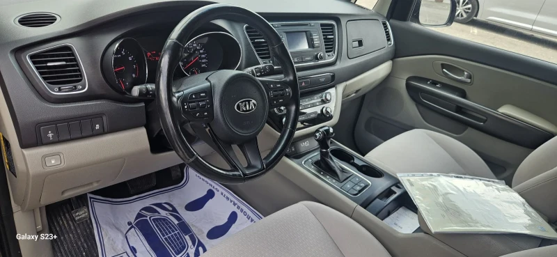 Kia Sedona, снимка 9 - Автомобили и джипове - 52684761