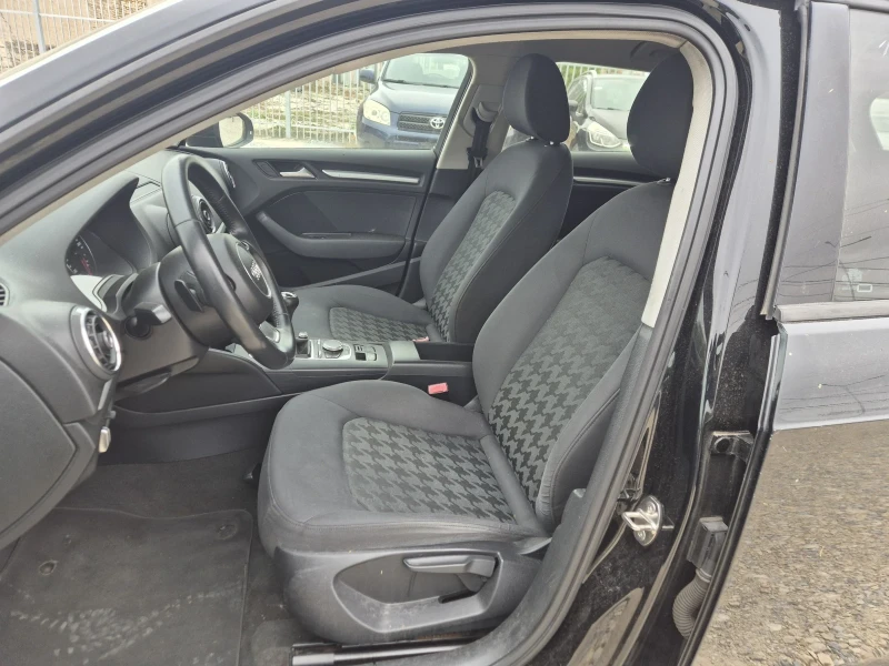 Audi A3 1.4i NAVI, снимка 9 - Автомобили и джипове - 51835619
