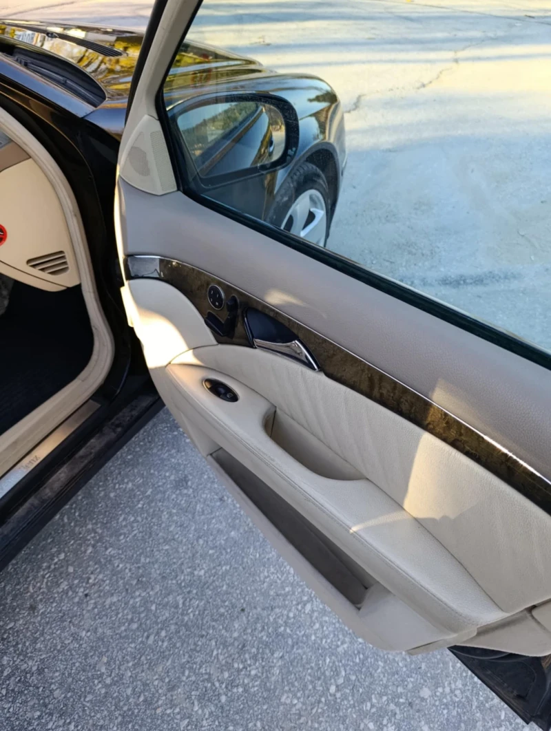 Mercedes-Benz E 320 Авангард, снимка 12 - Автомобили и джипове - 52346819