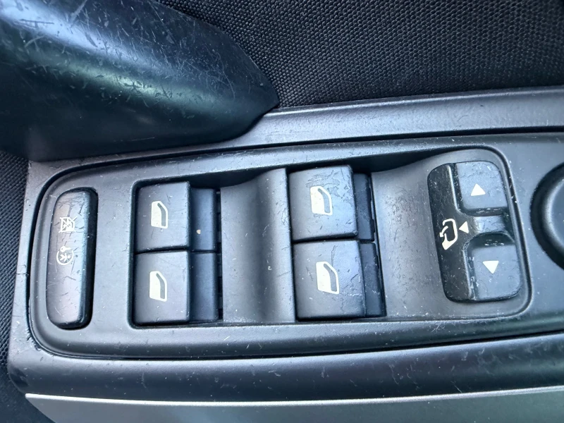 Citroen C4 Picasso Газ-Бензин идеален семеен автомобил, снимка 10 - Автомобили и джипове - 53113927