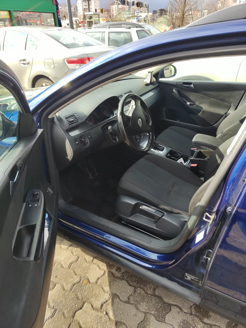 VW Passat, снимка 10 - Автомобили и джипове - 53297144
