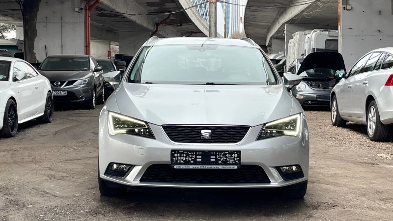 Seat Leon СЕРВ. ДОК., снимка 2 - Автомобили и джипове - 53468498