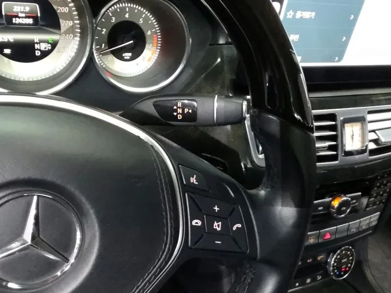 Mercedes-Benz CLS 350, снимка 9 - Автомобили и джипове - 55829887