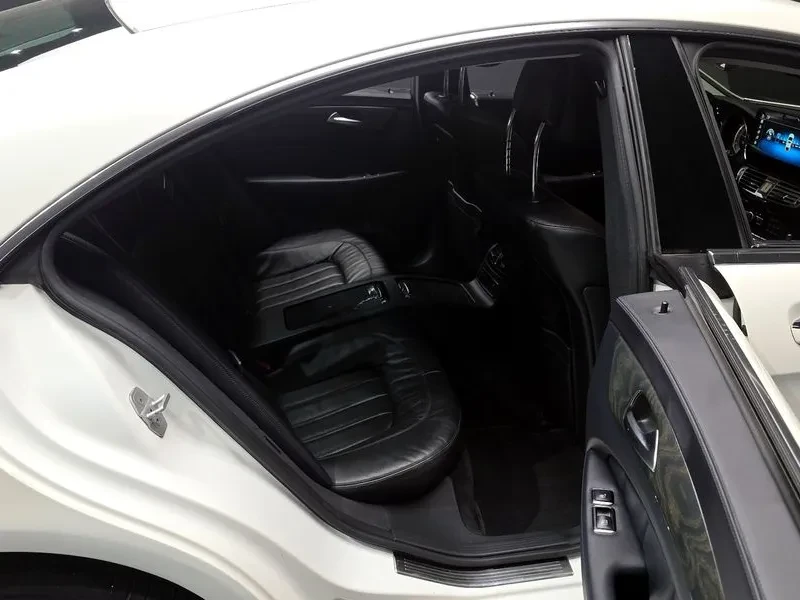 Mercedes-Benz CLS 350, снимка 12 - Автомобили и джипове - 55829887
