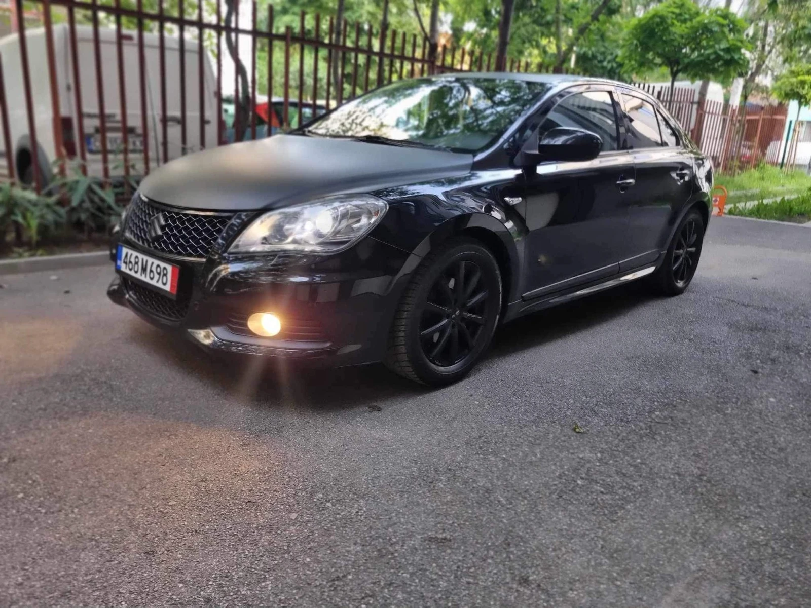 Suzuki Kizashi 2.4 GL Top Sport 2WD - изображение 2