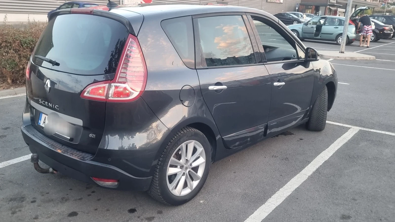 Renault Scenic 2.0dci Bose Edition Каско 2 комп.гуми+ джанти - изображение 2