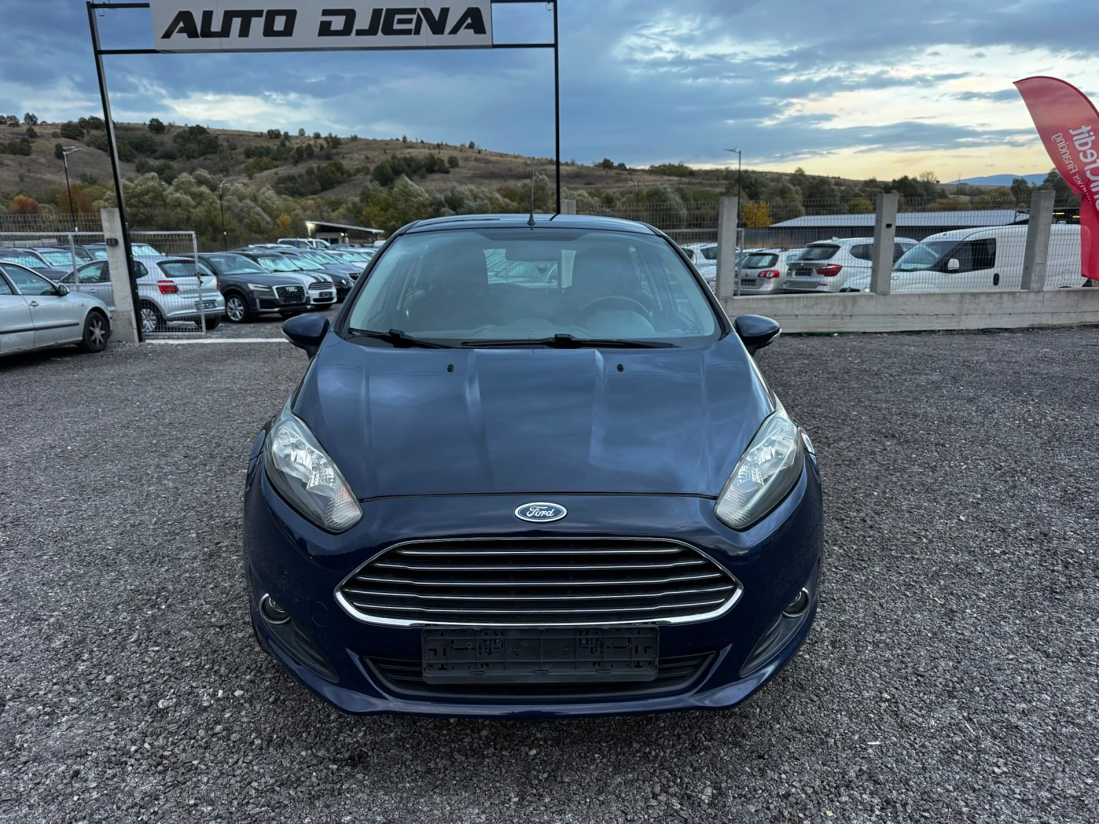 Ford Fiesta 1.5TDCI, снимка 2 - Автомобили и джипове - 48422045