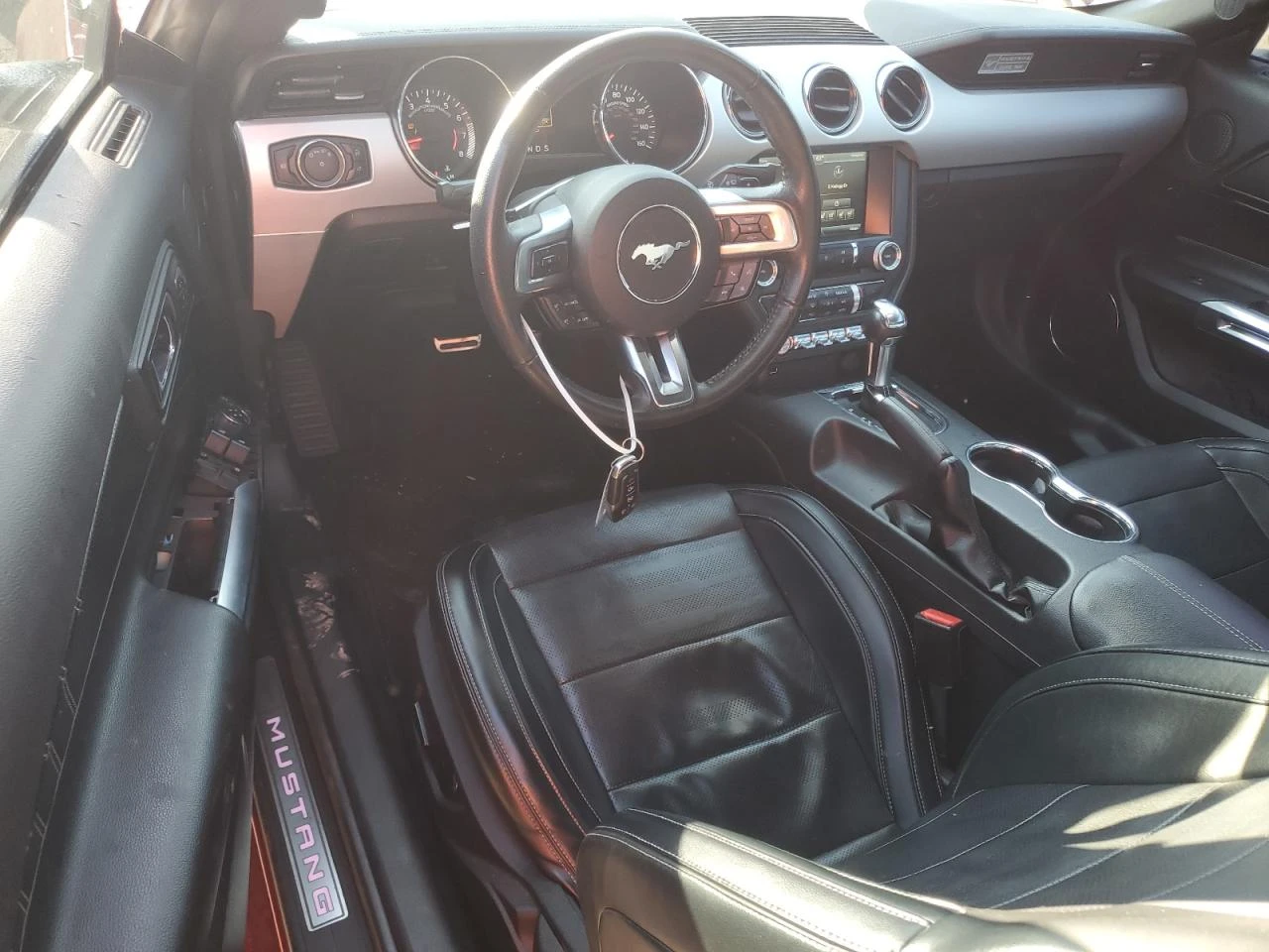 Ford Mustang GT* PREMIUM* ПОДГРЕВИ* ОБДУХВАНЕ - изображение 8
