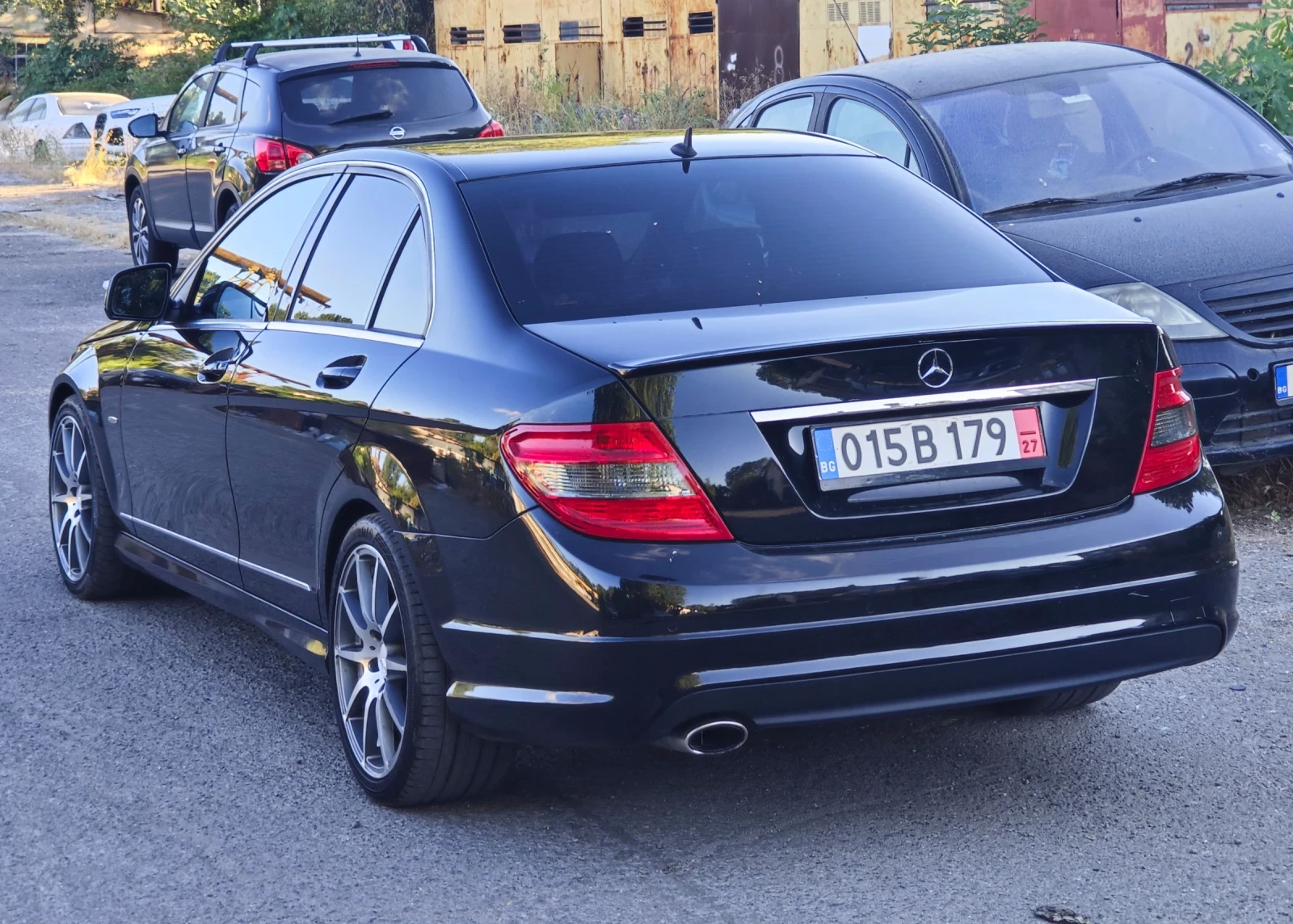 Mercedes-Benz C 220 AMG - изображение 2